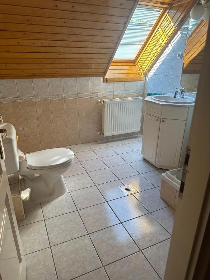 布达佩斯苹果酒店 Budapešť Exteriér fotografie